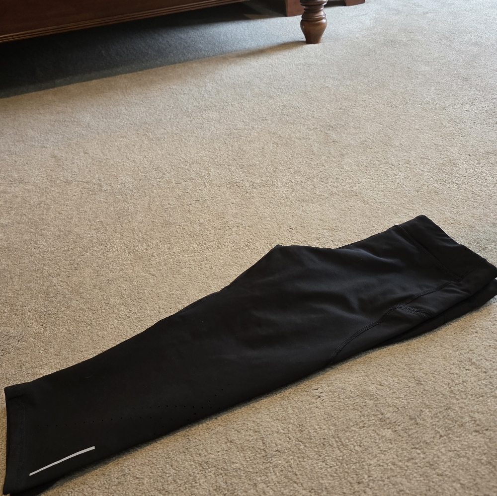 Champion Women's Black Capri Pants with Reflective Accent